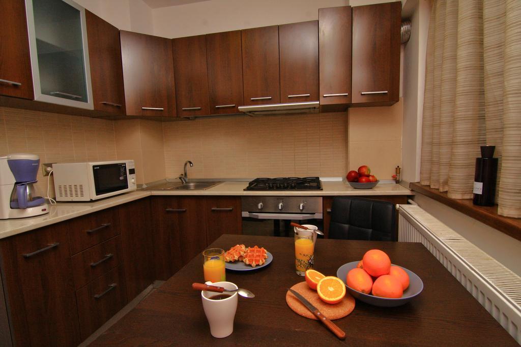 Nirvana Accommodation Bucharest Luaran gambar