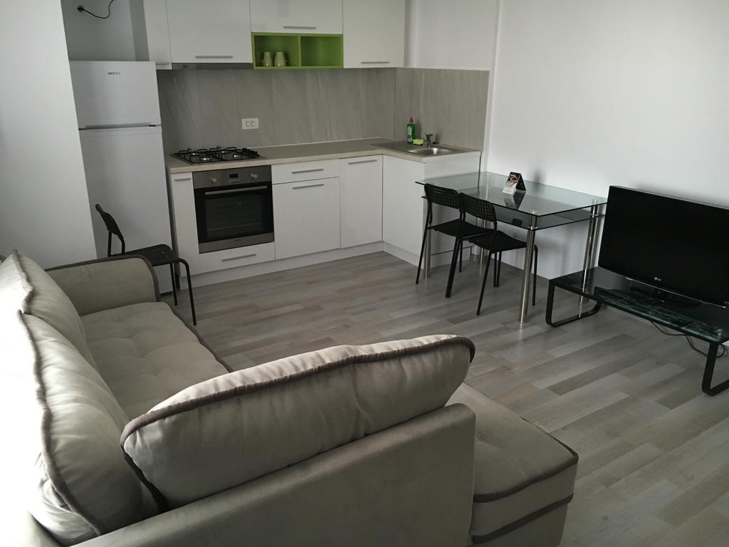 Nirvana Accommodation Bucharest Luaran gambar