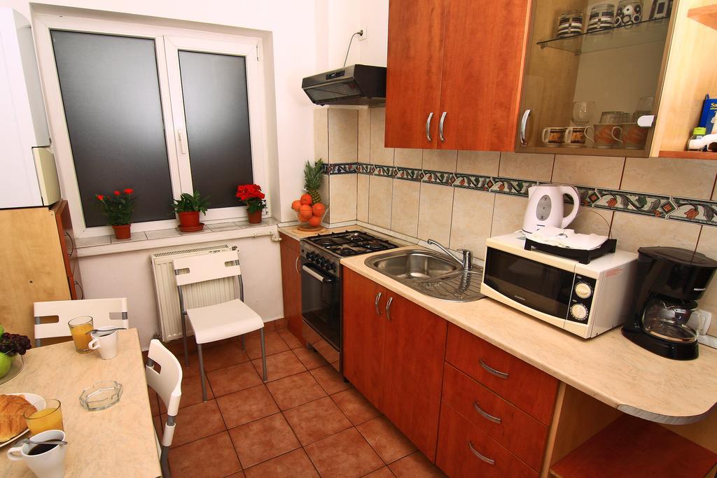 Nirvana Accommodation Bucharest Bilik gambar